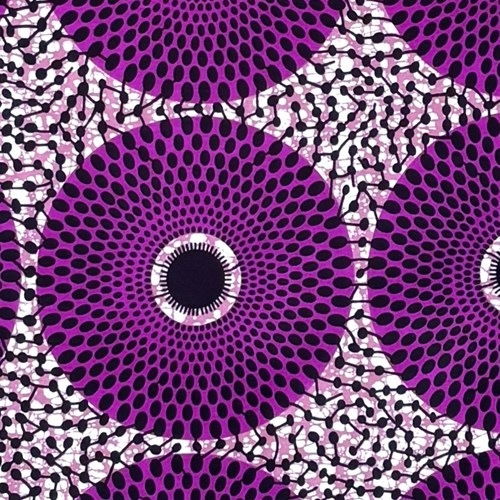 アフリカンプリント 布 生地 50cm単位 AP-13557  水紋 紫 薄赤紫地　アフリカ 布 ブロード カットクロス ハンドメイド パッチワーク エコバッグ 手芸材料 ダンス 舞台 衣装 通園通学に