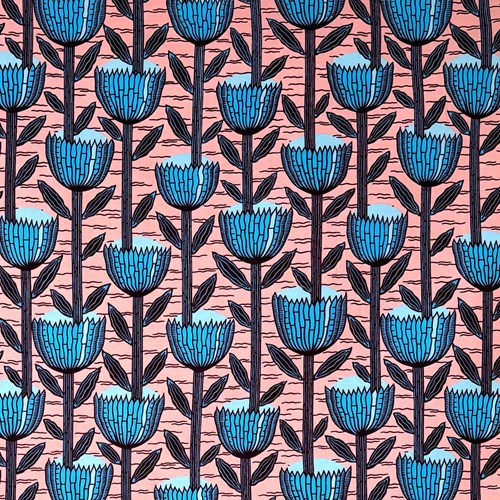 アフリカンプリント 布 生地 50cm単位 AP-13479  ブルーフラワータワー 薄だいだい色  アフリカ 布 ブロード カットクロス ハンドメイド パッチワーク エコバッグ 手芸材料 ダンス 舞台 衣装 通園通学に