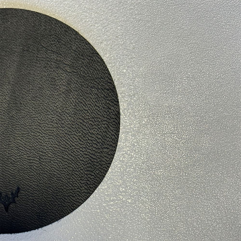 エゾシカ革のコースター