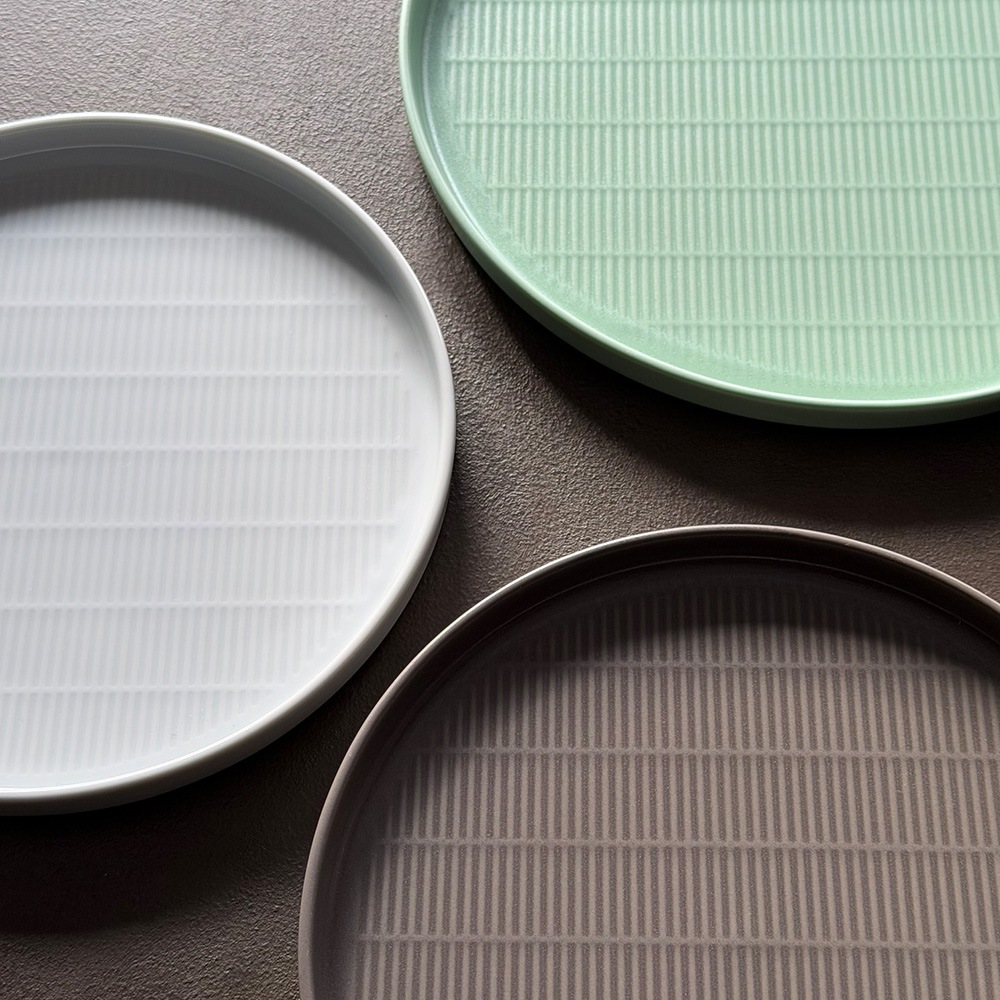 Plate 190 / Gray Matt