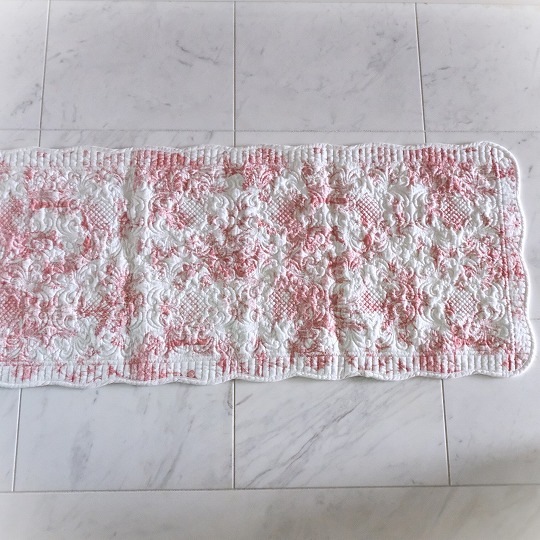 トワルドジュイ リバーシブル マルチキルトマット 120 リビング,インテリアファブリック Vanilla Rose