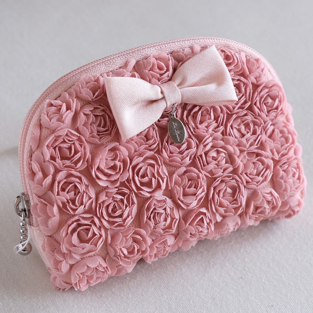 ♡女の人 うさぎ 薔薇 20cmファスナーポーチ♡ ♡女の人 うさぎ 薔薇 20cmファスナーポーチ♡ 12cmファスナーで作る