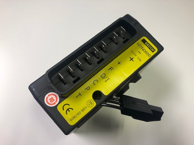 冷蔵庫MDC-65/MDC-90/CB-40用CPU WAECO 
