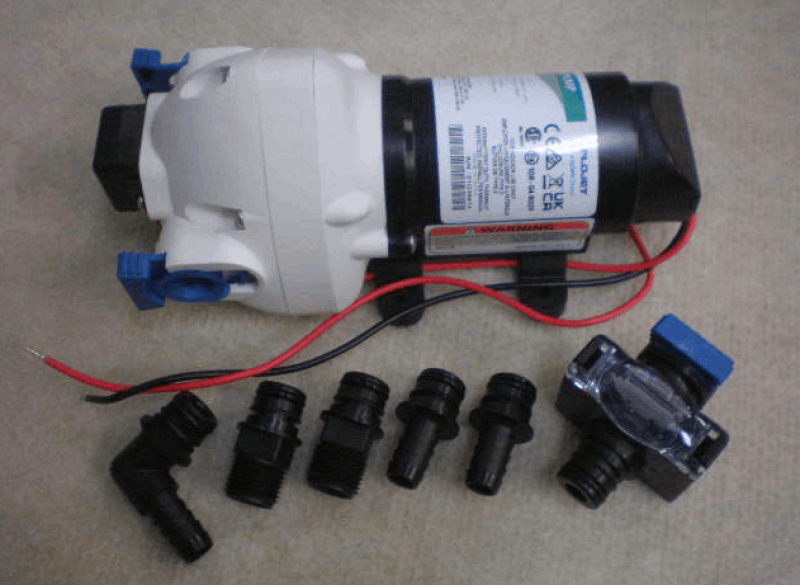 フロージェット トリプレックス 12V 11L/m 