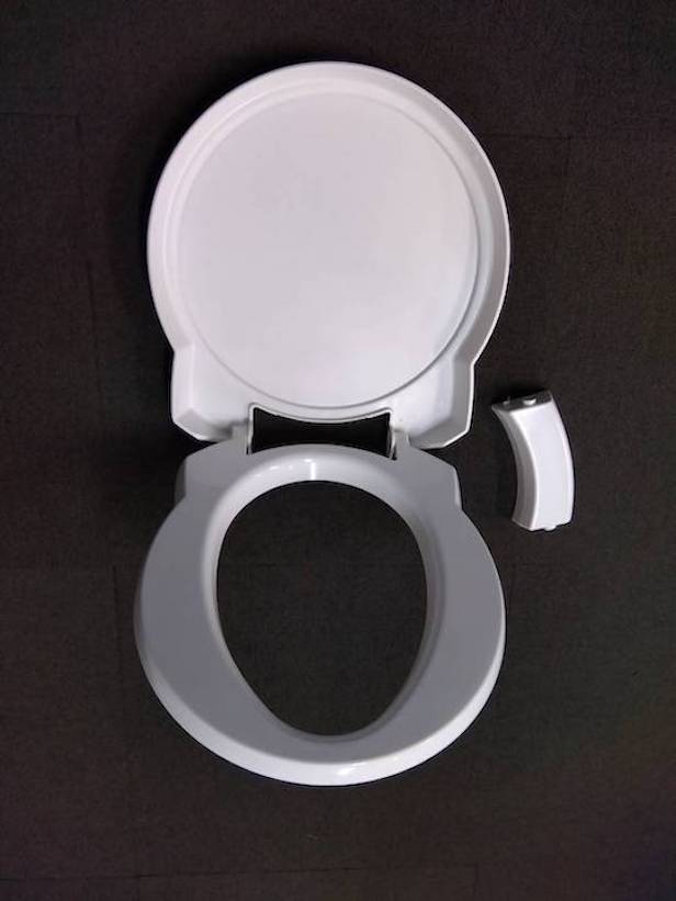 アウトレット ｶｾｯﾄﾄｲﾚ THETFORD C262CWE用便座＆フタ 〈新品未使用品〉
