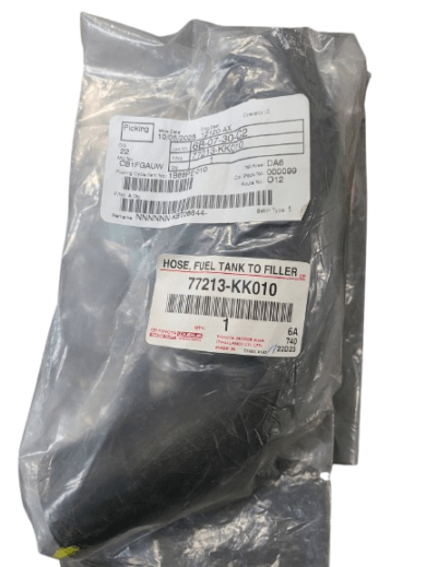 アウトレット　トヨタ燃料タンクフィラーパイプ　部品番号　77213-KK010