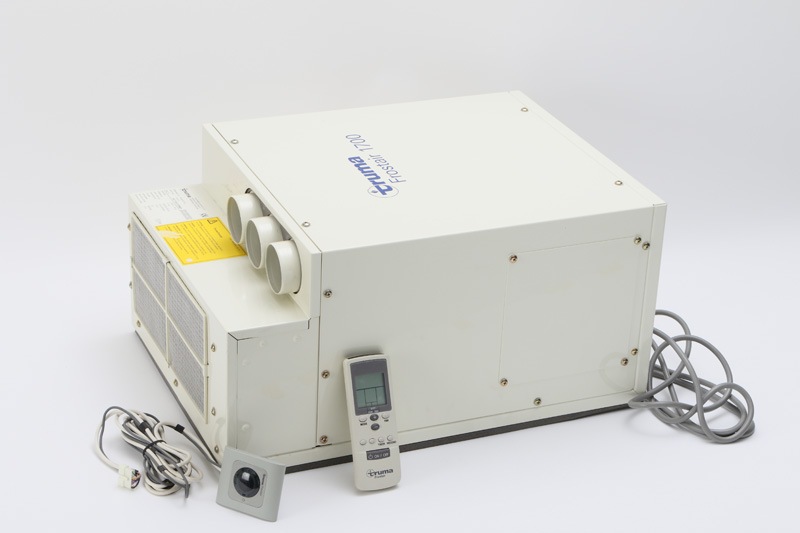 トルマエアコン Frostair 1700(床設置型)