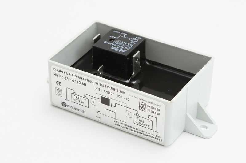 【＃191018】バッテリーセパレーター　24V70A