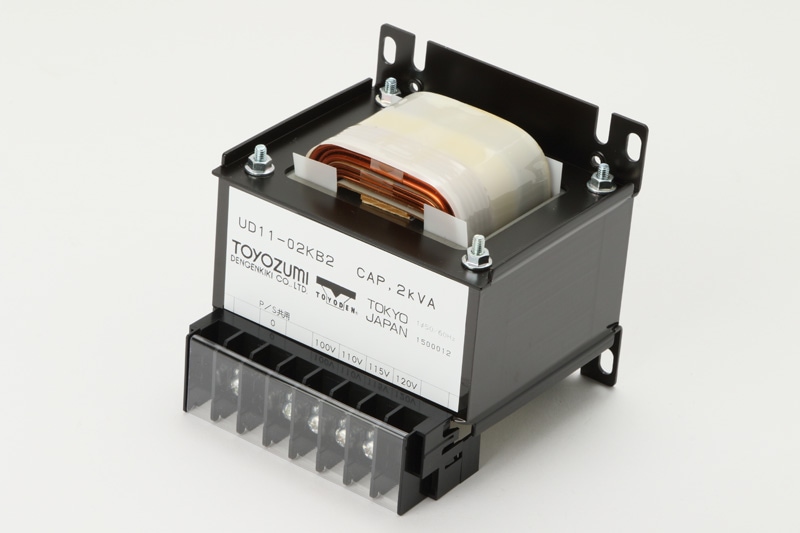 トランス 2kW 100V-120V