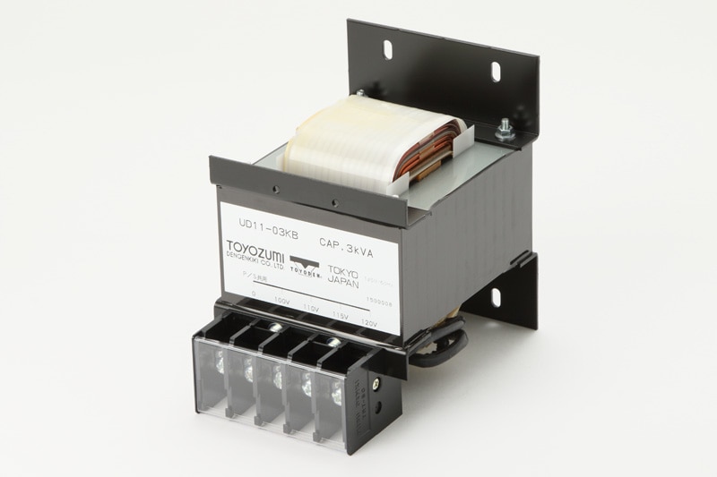 トランス 3kW 100V-120V