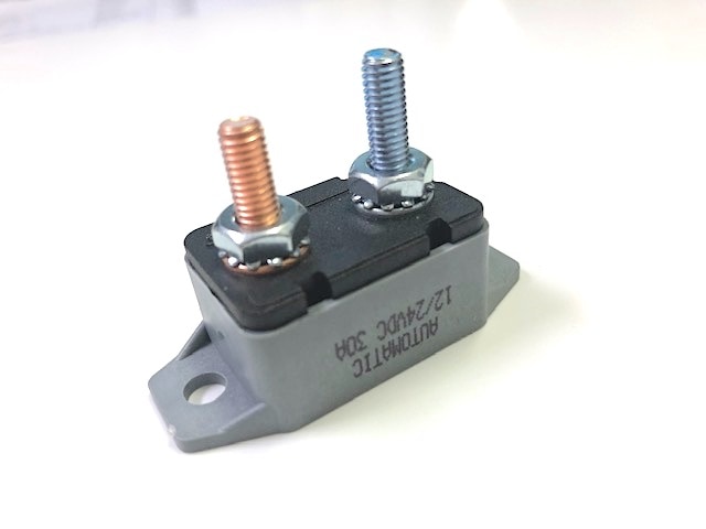 サーキットブレーカー 12/24V 30A
