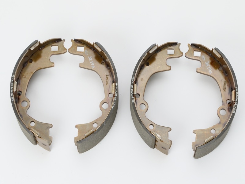リアブレーキシュー エルフ ASN2F23 用 K1210 イスズ MKカシヤマ ブレーキシュー ブレーキライニング 修理 パーツ メンテナンス 車用パーツ リアブレーキシュー エルフ ASN2F23 用 リヤブレーキシュー K1210