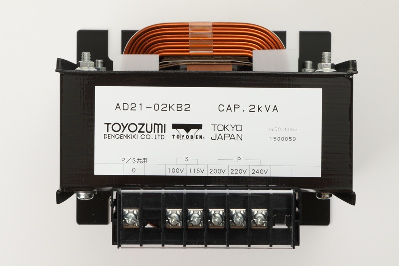 トランス 2kW 入力200V、出力100V
