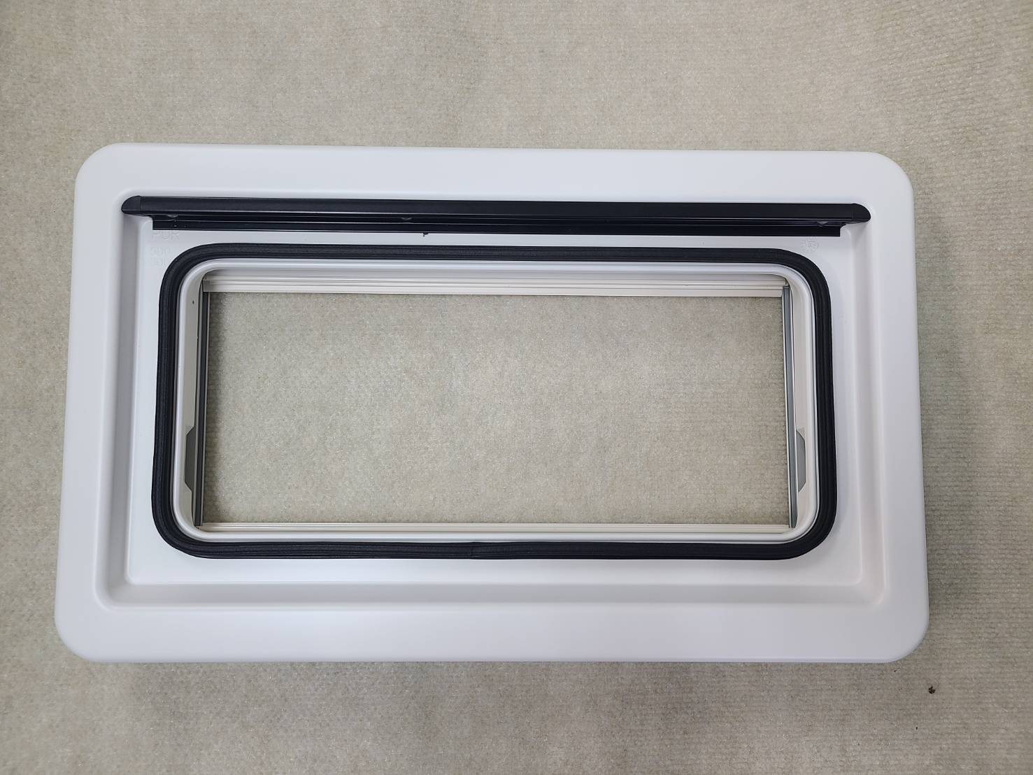 �����ȥ�åȡ�032072��Dometic ������륦����� D-LUX 500X300 -��