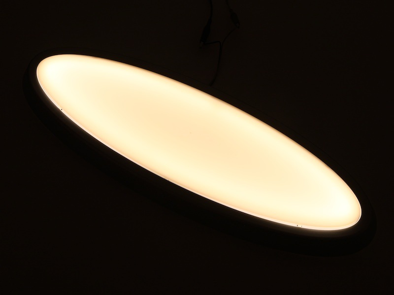 �ڡ�211070��LED�ʱߥ�����󥰥饤�ȡ�Elips S2