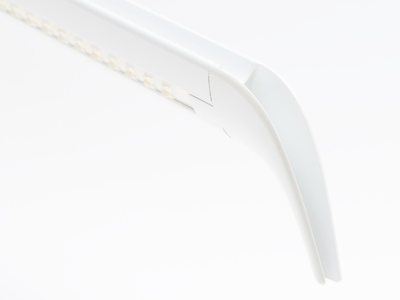 �ڡ�021391��LED�����˥󥰥饤�ȡ�GUTTER