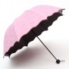 濡れると花びらが浮き出る 晴雨兼用 折りたたみ傘 雨傘 《ピンク》 UVカット 遮光 軽量 可愛い お洒落[送料無料(一部地域を除く)]|受発注商品