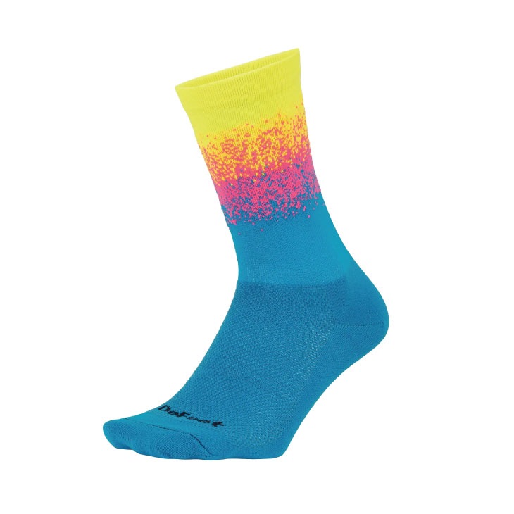 (�᡼�����б�����)DEFEET �ǥե����� AI 6"  Aireator 6����� ���å��� Ombre N.Yellow/Pink/P.Blue ����֥� ��������/�ԥ�/�֥롼