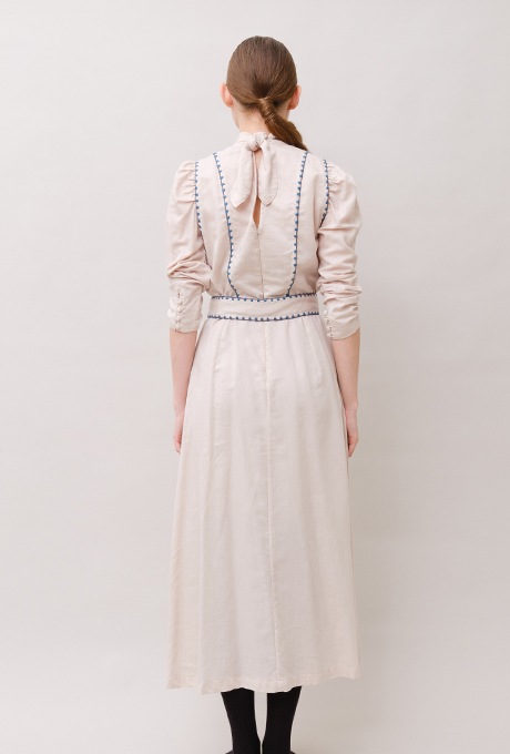 Middle Dress