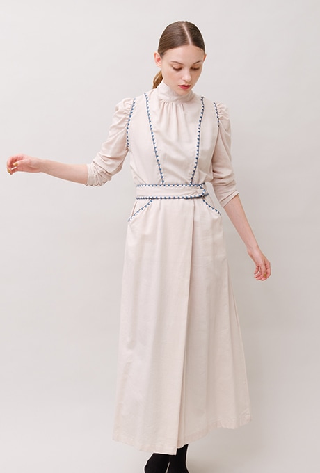 Middle Dress