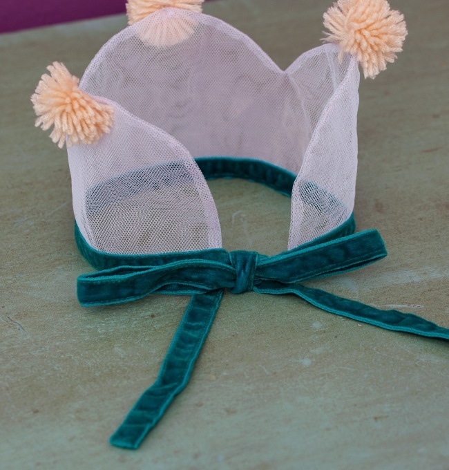 Tulle Crown