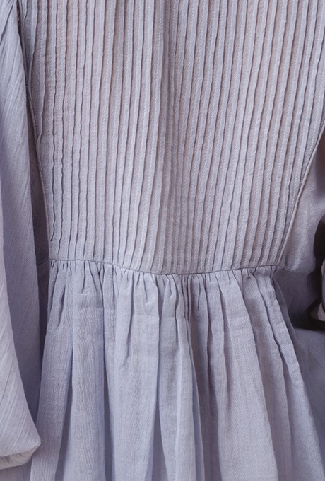 Cotton Gauze Pin-tuck Gather Sleeve Blouse