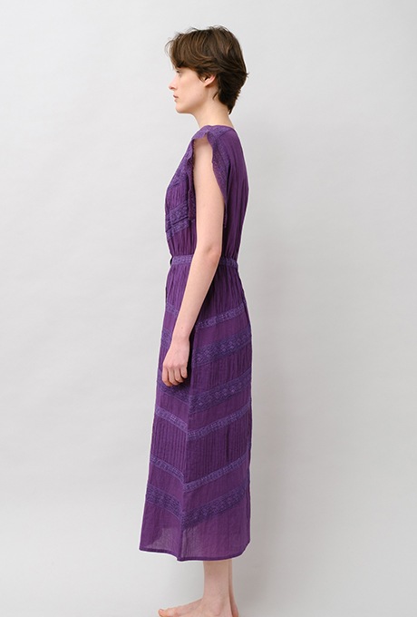 Cotton Lace Tape Pintuck Straight Middle Dress