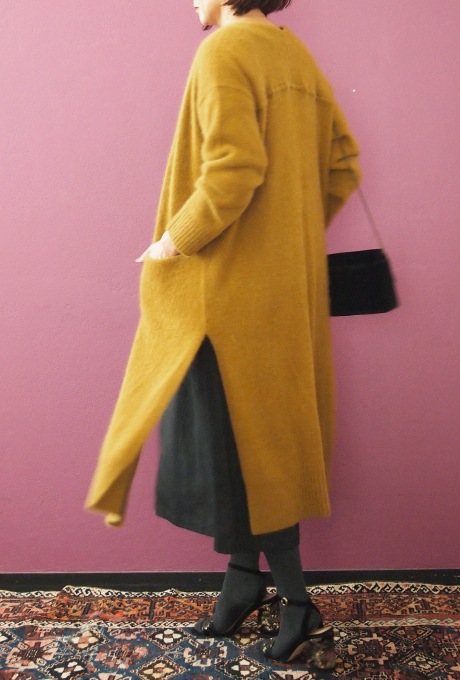 Wool Long Knit Gown Velvet Button