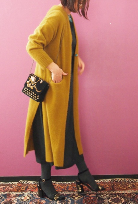 Wool Long Knit Gown Velvet Button
