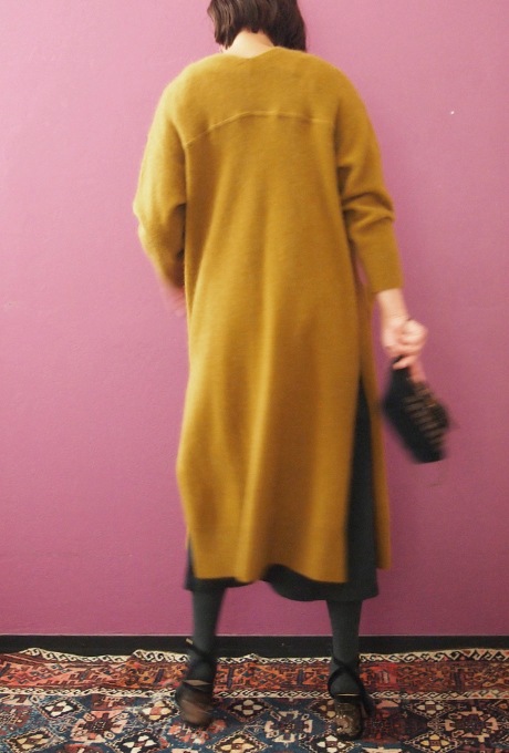 Wool Long Knit Gown Velvet Button