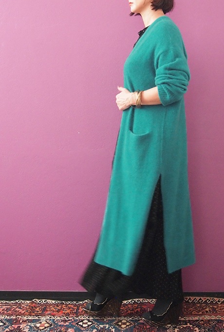 Wool Long Knit Gown Velvet Button