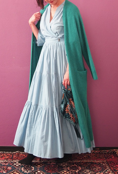 Wool Long Knit Gown Velvet Button