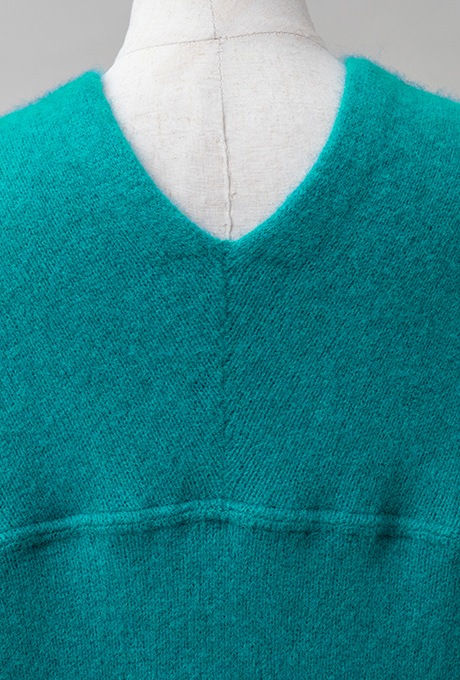 Wool Long Knit Gown Velvet Button