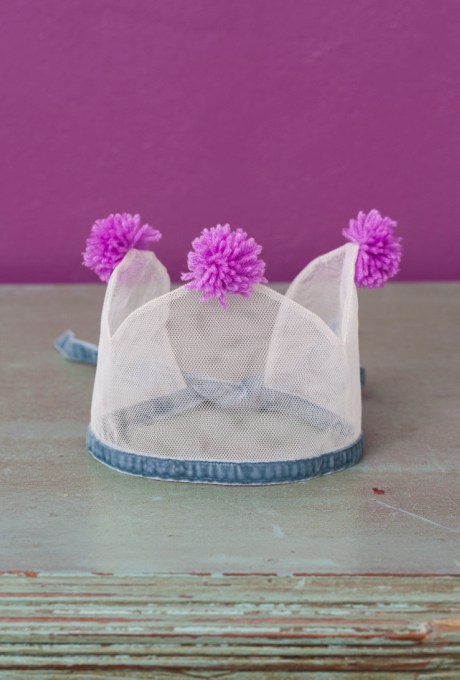 Tulle Crown