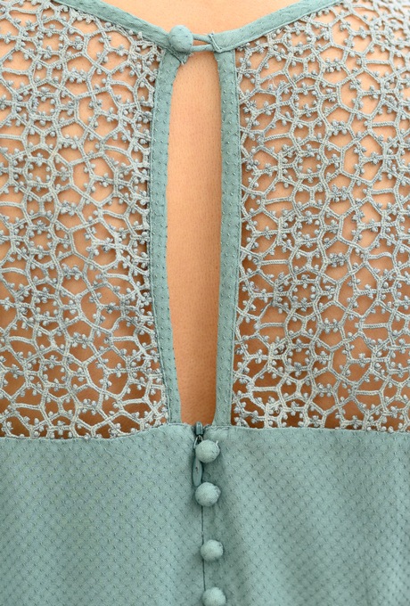 Middle Dress