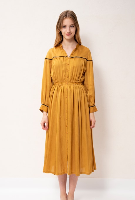 【値下げ】　ヴェルニカ　ワンピース　美品 Middle Dress | Ladies,One-Piece,ミドル | Velnica Online Store
