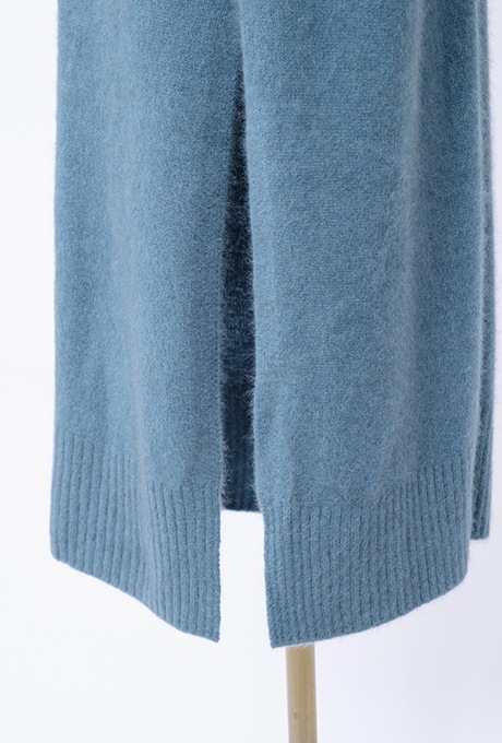 Wool Long Knit Gown Velvet Button