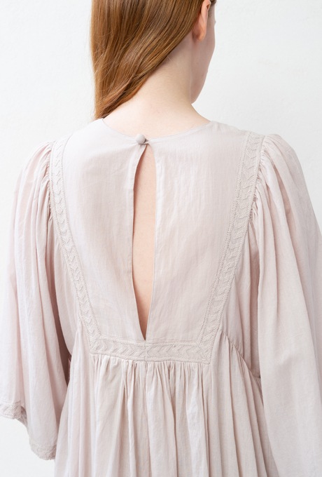 Middle Dress