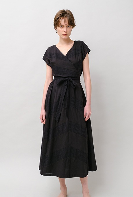 Embroidery Cotton French Sleeve Wrap Middle Dress