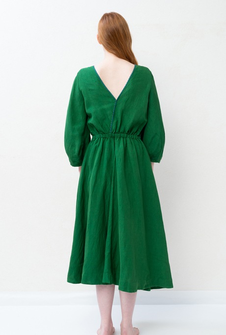 Middle Dress