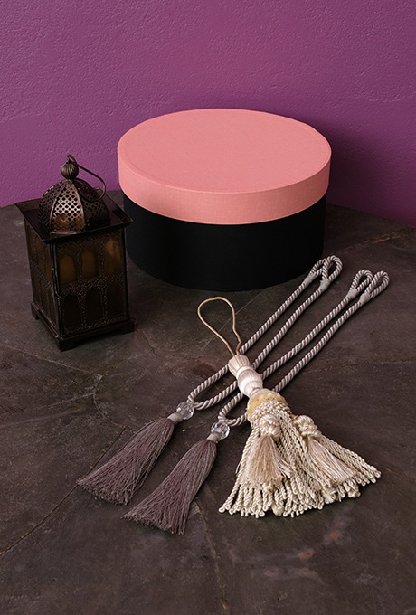 Holiday Special Box��M��