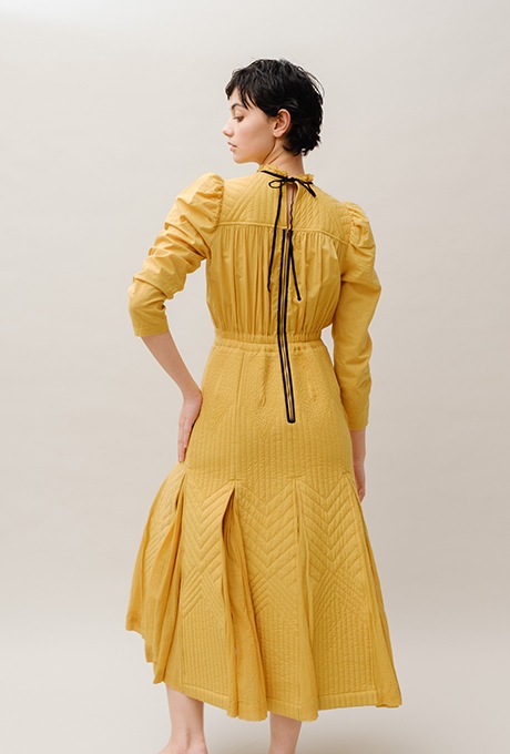 Cottonn Quilted Middle Dress Ruffled Collar