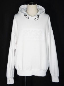 SY32 by SWEET YEARS��BOX LOGO BIG SILHOUETTE HOODIE��WHITE