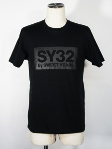 T����� BOX LOGO TEE BLACK��BLACK Y32 by SWEET YEARS