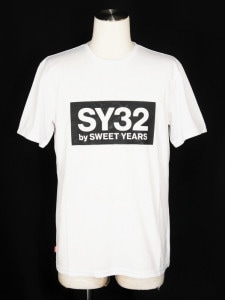 SY32 by SWEET YEARSEMBOSS CAMO BOX LOGO TEEWHITEBLACK