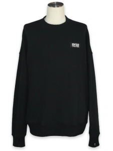 SY32 by SWEET YEARSNAME TAG BIG SILHOUETTE P/O CREWBLACK