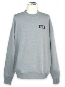 SY32 by SWEET YEARS「NAME TAG BIG SILHOUETTE P/O CREW」GRAY