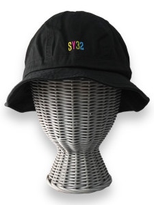 �Х��åȥϥå� EMBROIDERY MINI LOGO BUCKET HAT BLACK �� MULTI SY32 by SWEET YEARS �����磻�����ƥ��ȥ��Х����������ȥ��䡼��