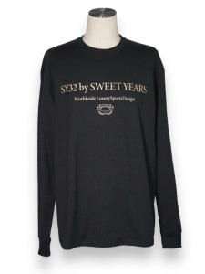 長袖Tシャツ SANS SERIF LOGO L/S TEE BLACK×GOLD SY32 by SWEET YEARS エスワイサーティトゥバイスウィートイヤーズ