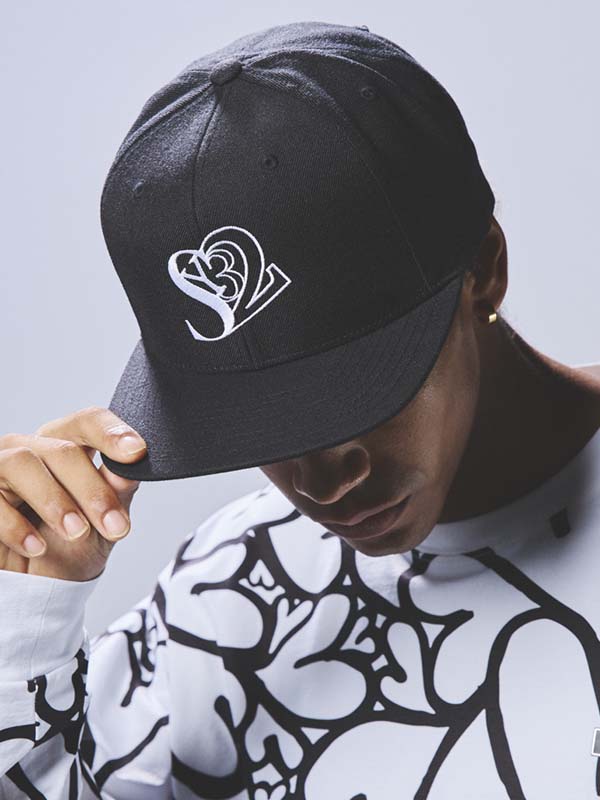 キャップ ブラック SYMBOLIC MARK SNAPBACK CAP BLACK SY32 by SWEET